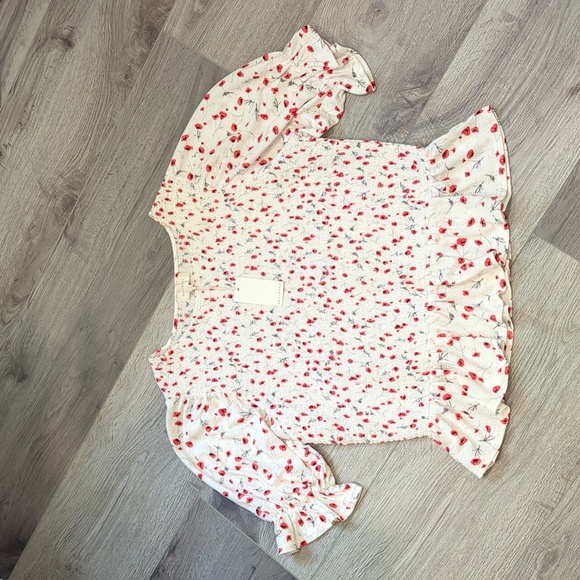 Melloday Top - Picture 4 of 12